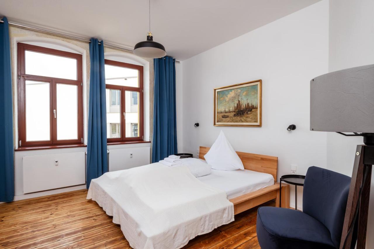 Kuenstlerzimmer Im Kulturhaus Haeselburg Гера Екстериор снимка