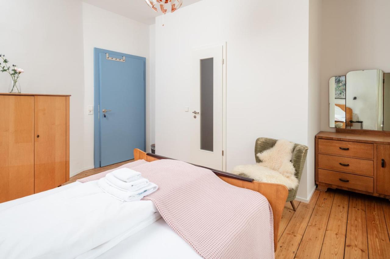 Kuenstlerzimmer Im Kulturhaus Haeselburg Гера Екстериор снимка