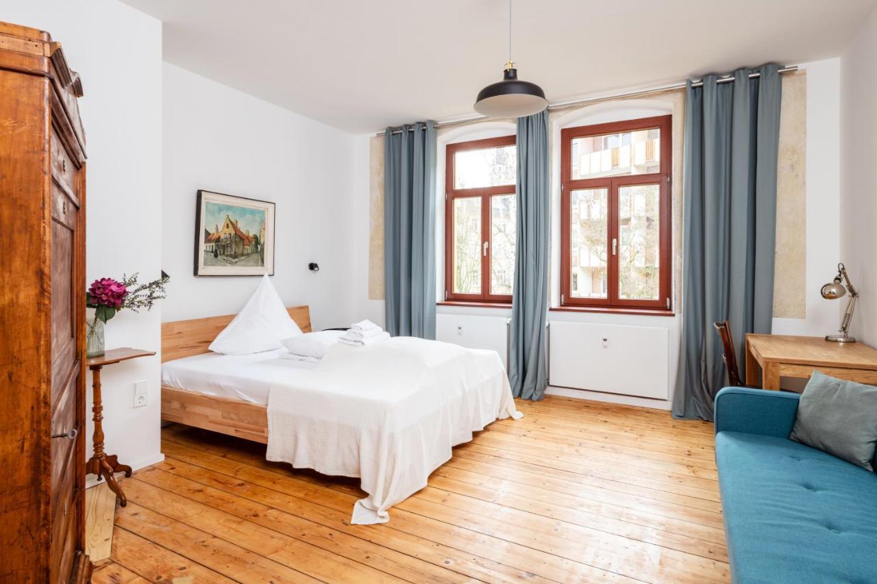 Kuenstlerzimmer Im Kulturhaus Haeselburg Гера Екстериор снимка