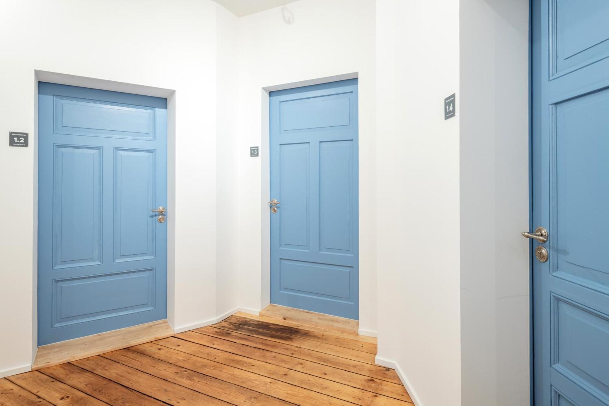 Kuenstlerzimmer Im Kulturhaus Haeselburg Гера Екстериор снимка