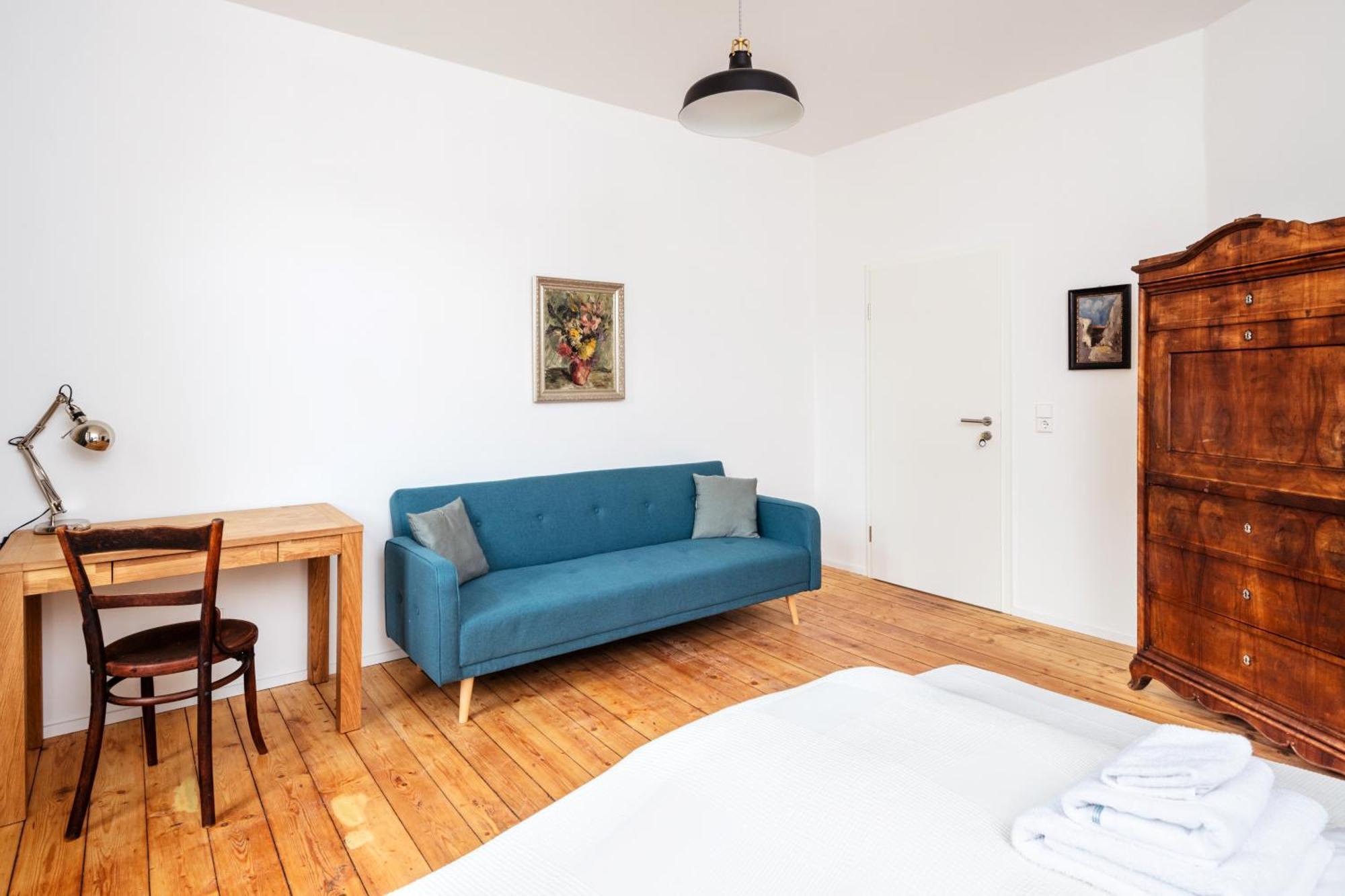 Kuenstlerzimmer Im Kulturhaus Haeselburg Гера Екстериор снимка
