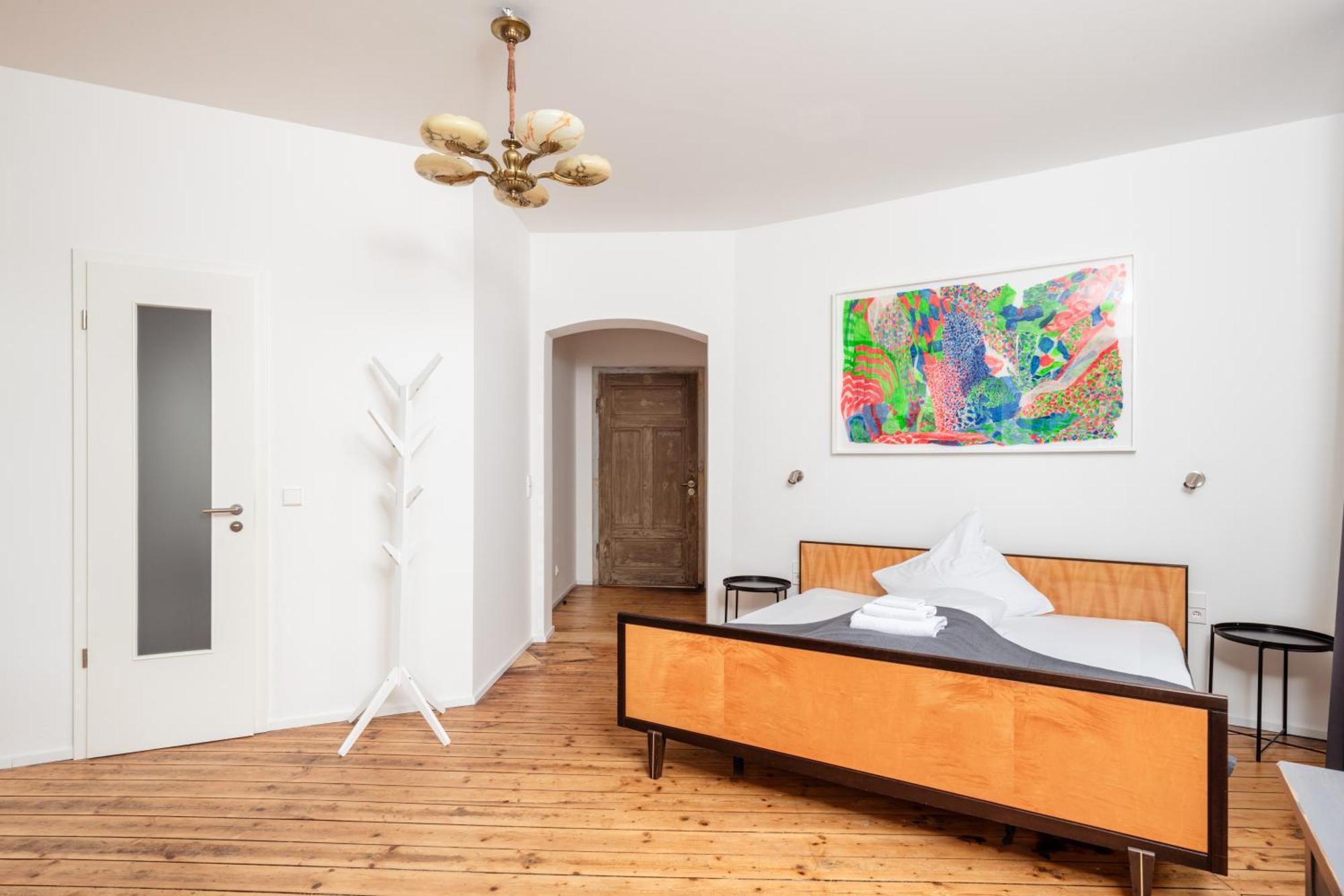 Kuenstlerzimmer Im Kulturhaus Haeselburg Гера Екстериор снимка